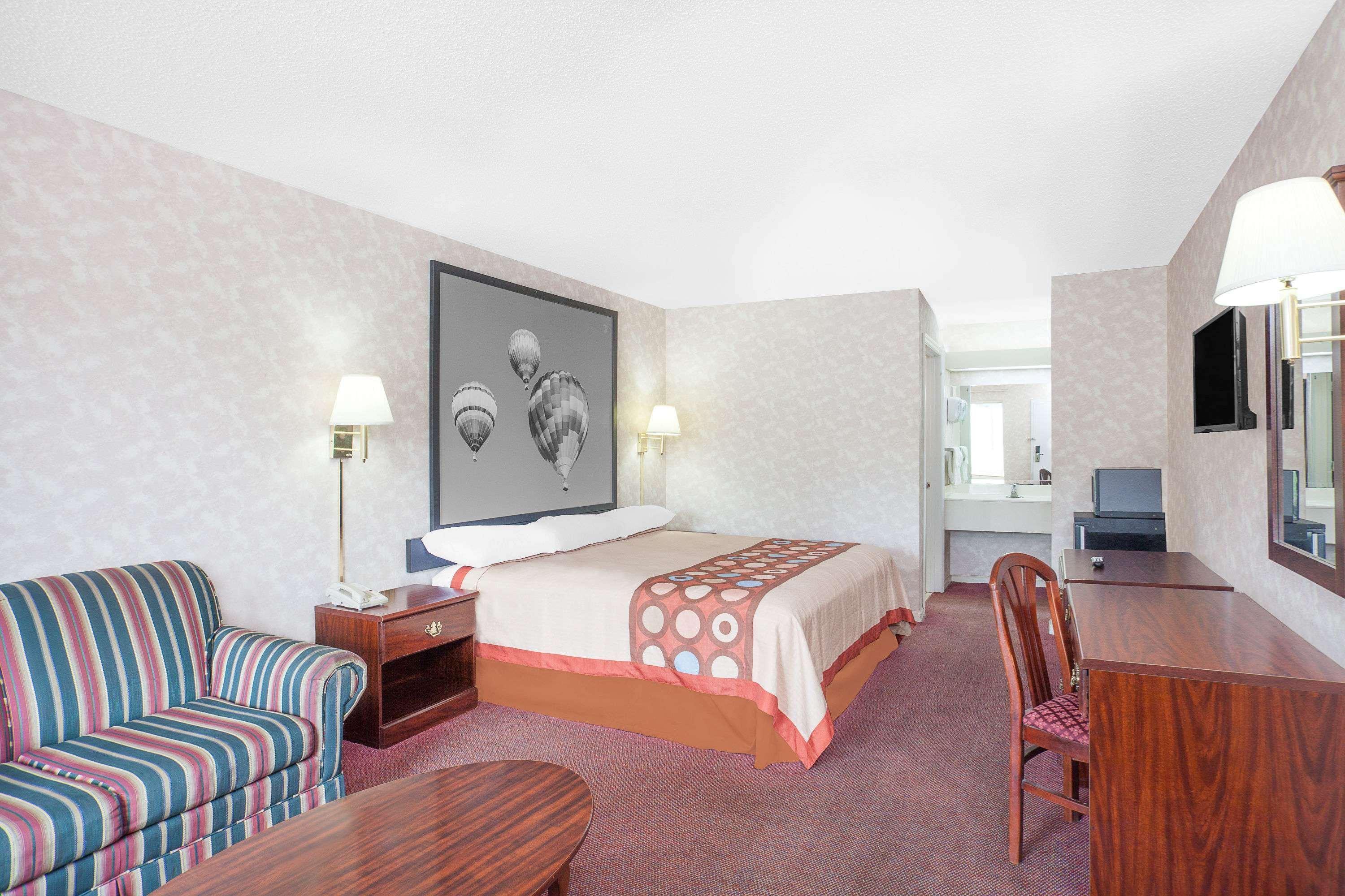 Super 8 By Wyndham Decatur Priceville Zewnętrze zdjęcie
