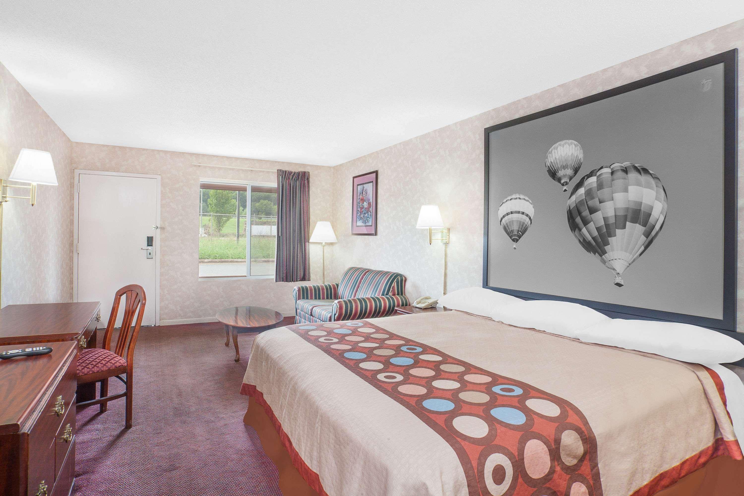 Super 8 By Wyndham Decatur Priceville Zewnętrze zdjęcie